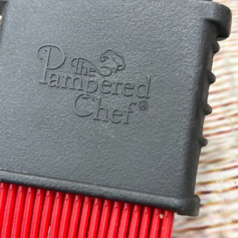 Pampered Chef Silicone Basting Brush Black Red Heat Resistant 11.5 Inch‎ 1755